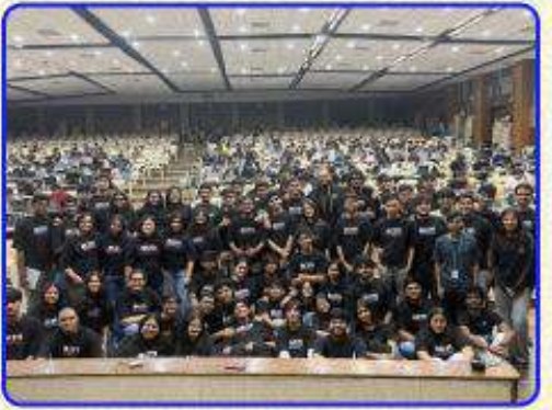 A packed hall of participants at Reverse Coding 2026.